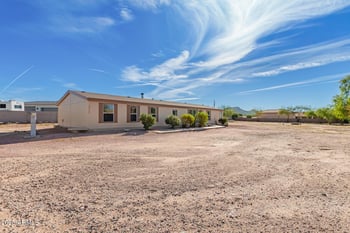 38429 27th Ave, Phoenix, AZ 85086