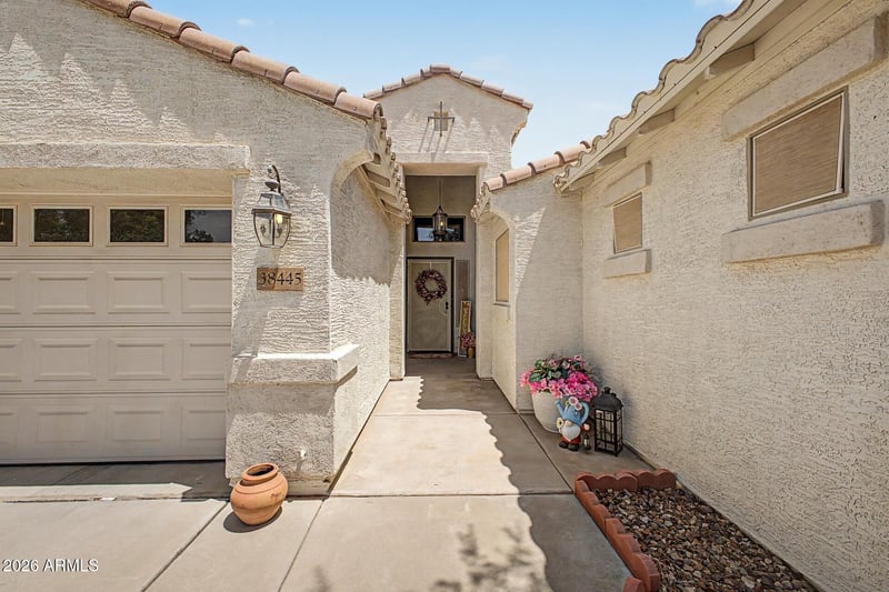 38445 Janet Ln, San Tan Valley, AZ 85140