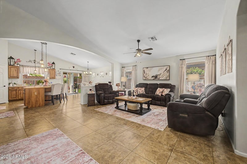 38445 Janet Ln, San Tan Valley, AZ 85140