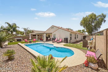 38445 Janet Ln, San Tan Valley, AZ 85140