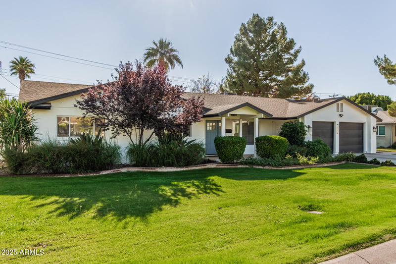 3845 E Glenrosa Ave, Phoenix, AZ 85018