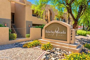 3845 E Greenway Rd #111, Phoenix, AZ 85032