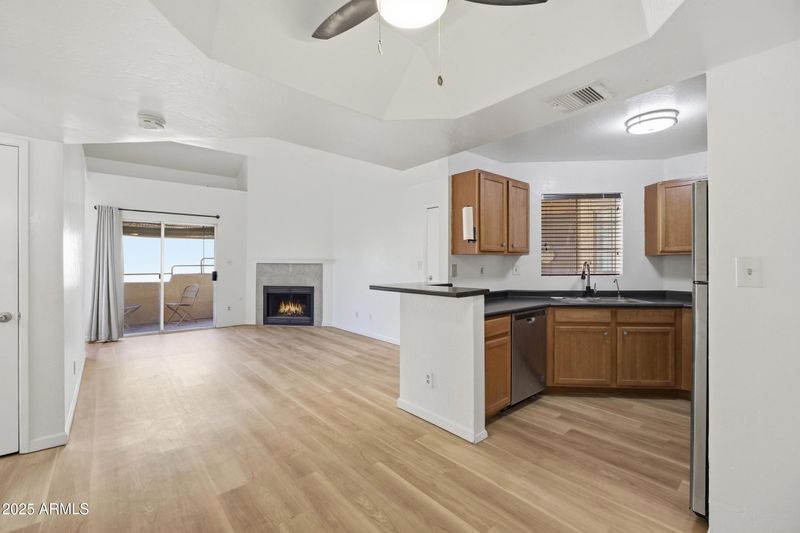 3845 E Greenway Rd #230, Phoenix, AZ 85032