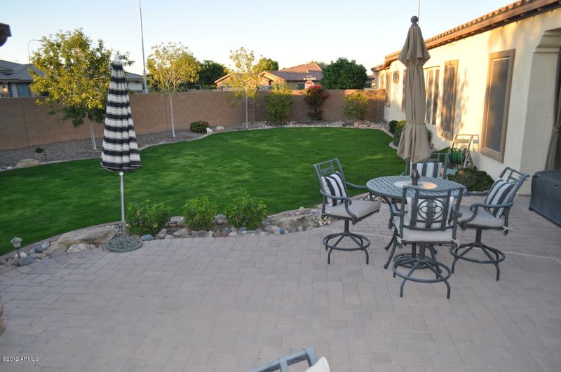3845 E Sawtooth Dr, Chandler, AZ 85249