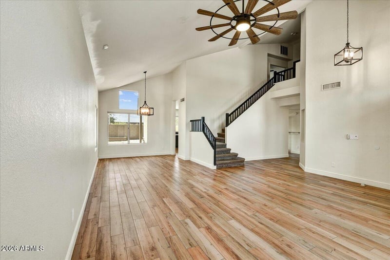 3845 Windsong Dr, Phoenix, AZ 85048