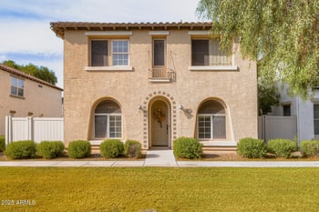 3845 Edna Dr, Gilbert, AZ 85296