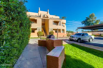 3845 Greenway Rd #107, Phoenix, AZ 85032