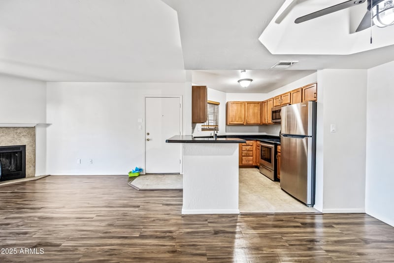 3845 Greenway Rd #108, Phoenix, AZ 85032