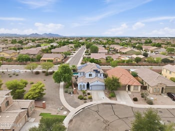 38450 N Navarro Dr, San Tan Valley, AZ 85140