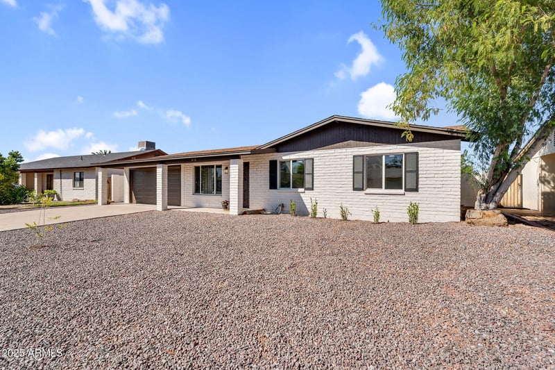 3846 Camino Acequia --, Phoenix, AZ 85051