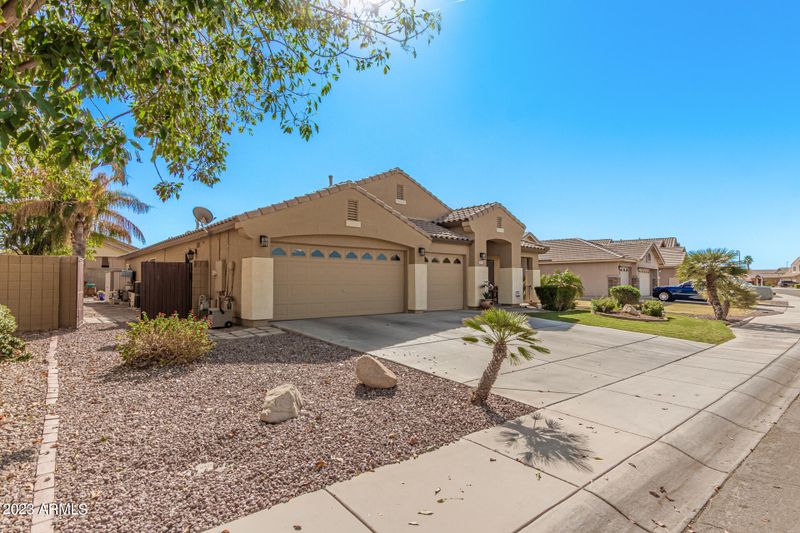 3847 S Seton Ave, Gilbert, AZ 85297
