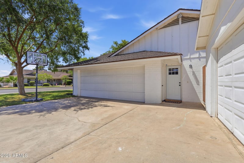 3848 Contessa St, Mesa, AZ 85205