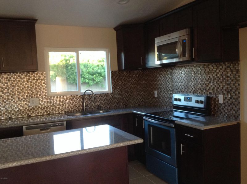 3848 E Salinas St, Phoenix, AZ 85044
