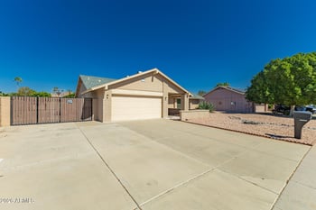 3850 Bluefield Ave, Glendale, AZ 85308