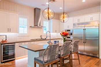 3850 Crittenden Ln, Phoenix, AZ 85018