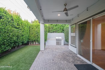 3850 Crittenden Ln, Phoenix, AZ 85018