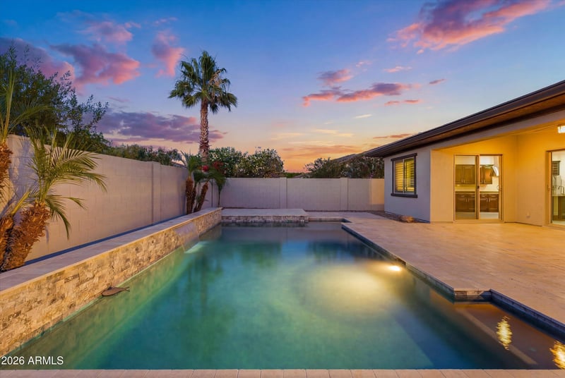 3850 E Carob Dr, Gilbert, AZ 85298