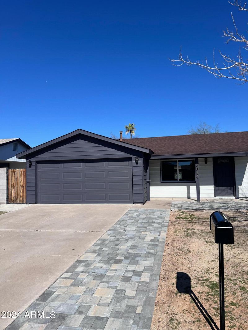 3850 E Crocus Dr, Phoenix, AZ 85032