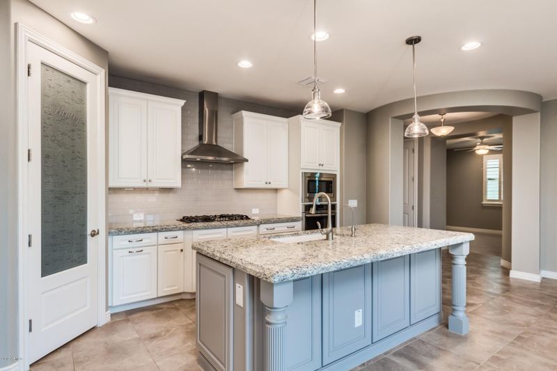 3850 E Gunnell Ln, Gilbert, AZ 85295