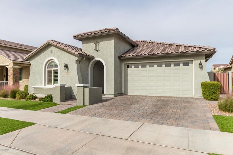 3850 E Gunnell Ln, Gilbert, AZ 85295