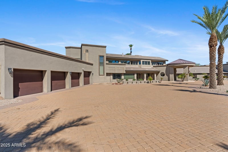 3850 Sahuaro Blvd, Phoenix, AZ 85028