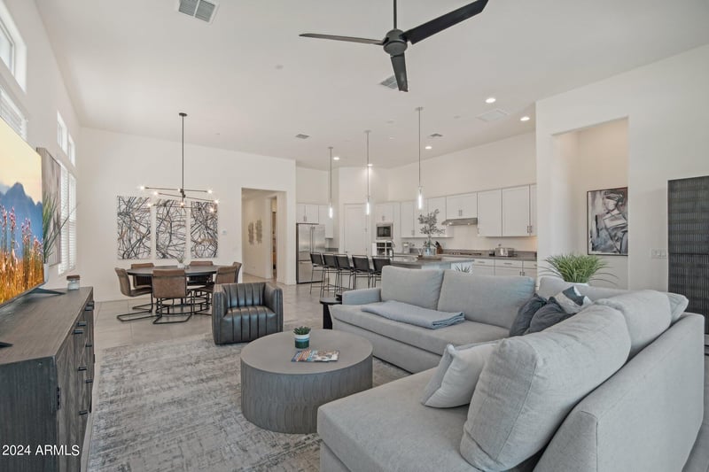 38500 School House Rd #5, Cave Creek, AZ 85331