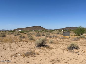 38500 Vineyard Rd #1, Tonopah, AZ 85354