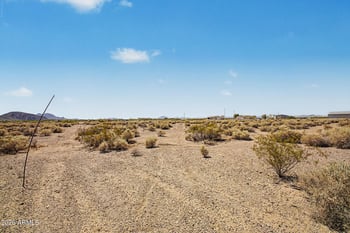 38500 Willetta St #-, Tonopah, AZ 85354
