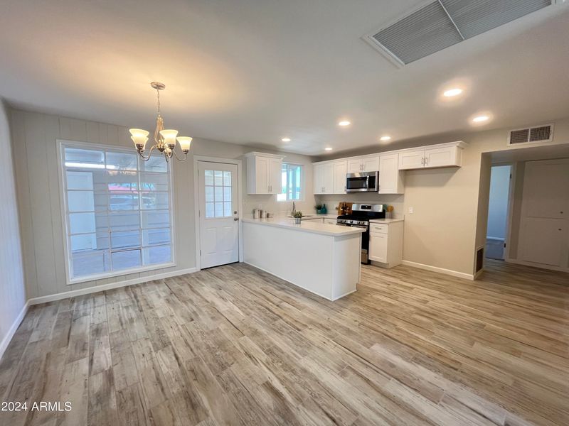 3851 N 48th Dr, Phoenix, AZ 85031