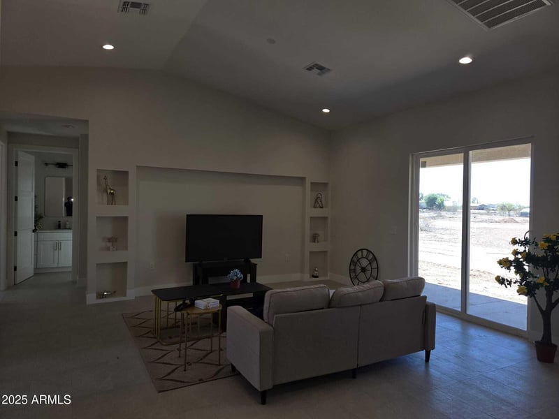 38515 Montebello Ave, Tonopah, AZ 85354