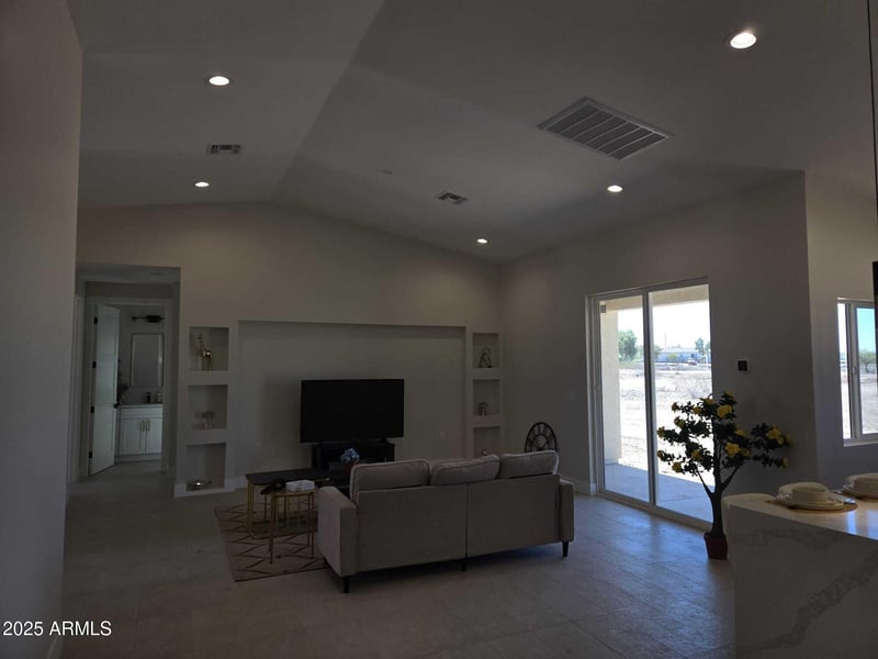 38515 Montebello Ave, Tonopah, AZ 85354