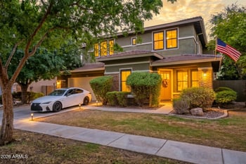 3852 Comstock Dr, Gilbert, AZ 85296