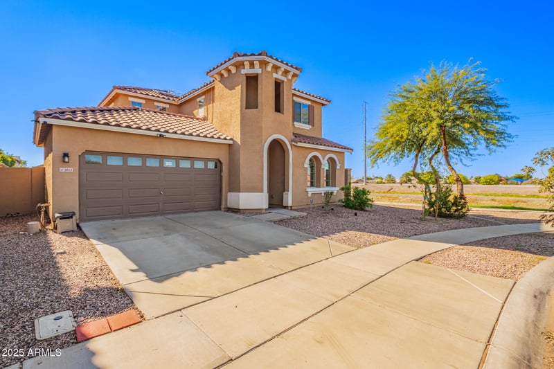 3853 Claxton Ave, Gilbert, AZ 85297