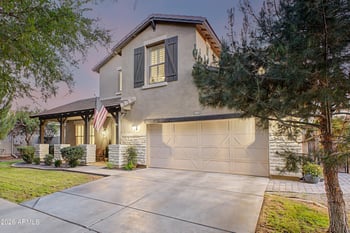 3853 Comstock Dr, Gilbert, AZ 85296