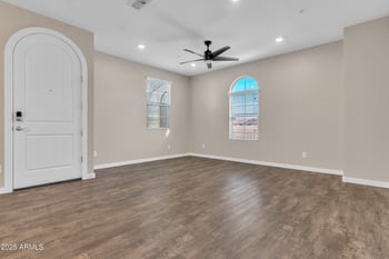 3855 Mcqueen Rd #100, Chandler, AZ 85286
