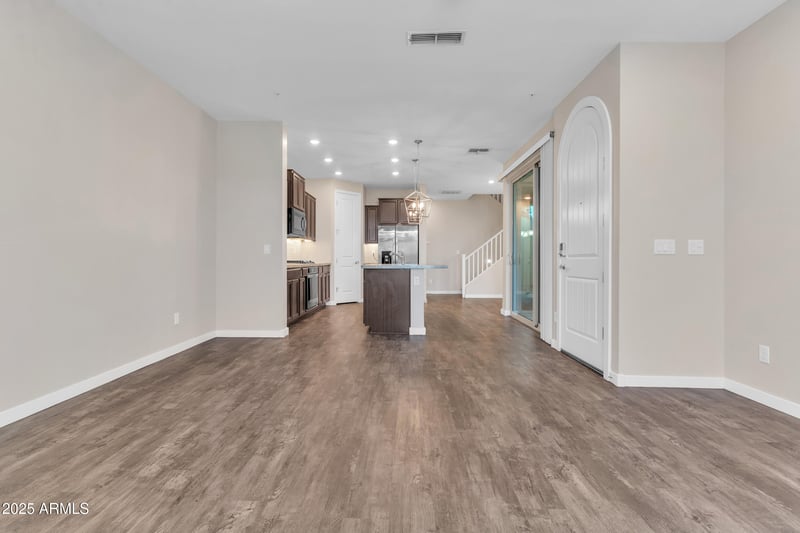 3855 Mcqueen Rd #100, Chandler, AZ 85286