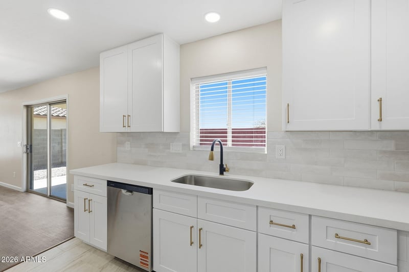 38550 N La Grange Ln, San Tan Valley, AZ 85140