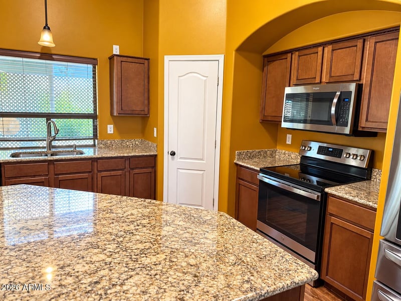 38564 N Beverly Ave, San Tan Valley, AZ 85140