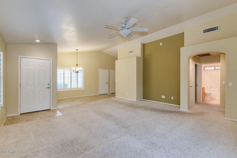 3858 E Wyatt Way, Gilbert, AZ 85297