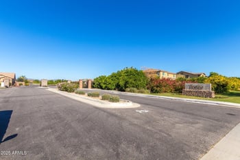 3858 Ellis St, Mesa, AZ 85205