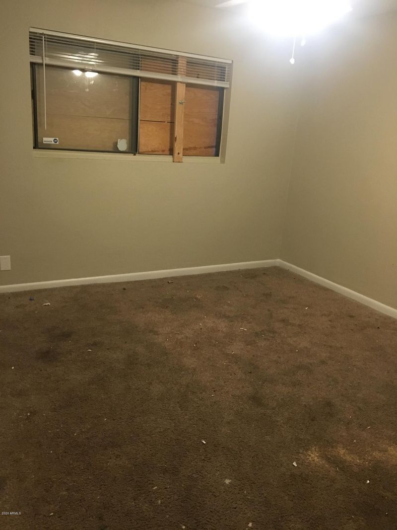 3858 W Bethany Home Rd, Phoenix, AZ 85019