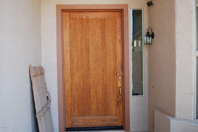 3859 E Peach Tree Dr, Chandler, AZ 85249