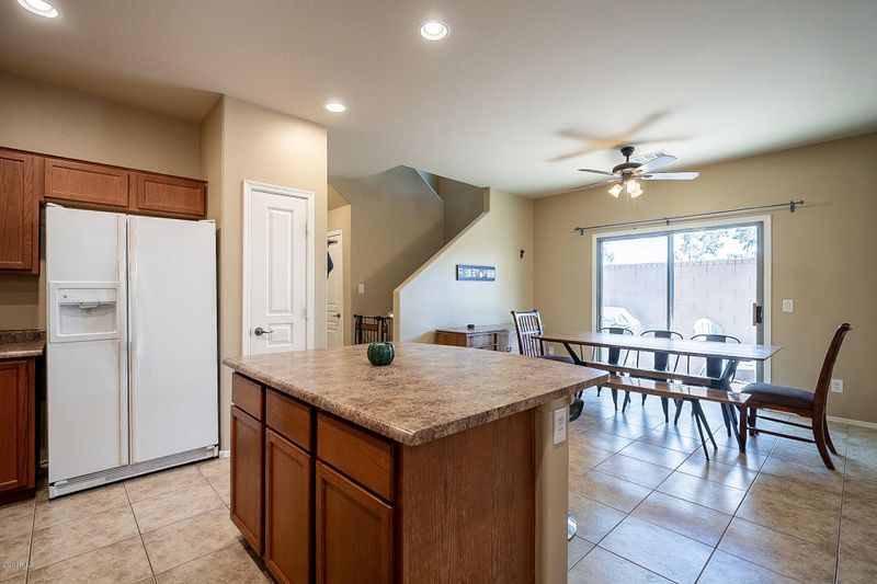 3859 E Santa Fe Ln, Gilbert, AZ 85297