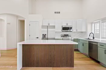 386 Pecan Pl, Tempe, AZ 85284