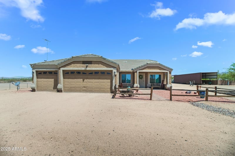 38608 N Central Ave, Phoenix, AZ 85086