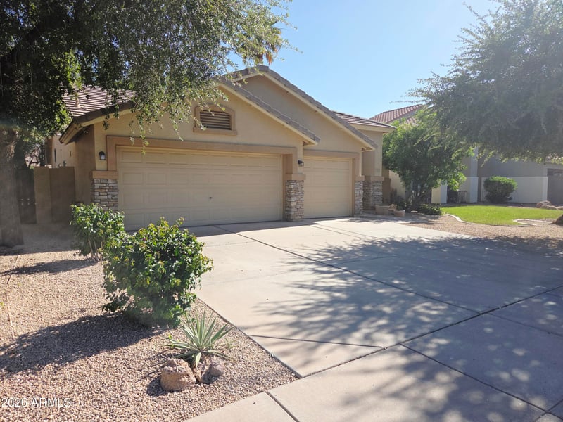 3861 Aspen Way, Gilbert, AZ 85234
