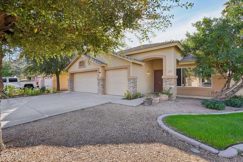 3861 Aspen Way, Gilbert, AZ 85234