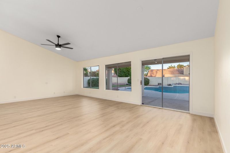 3861 S Acacia Ct, Chandler, AZ 85248