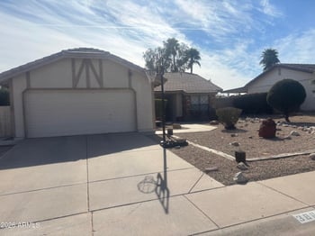 3861 Salinas St, Phoenix, AZ 85044