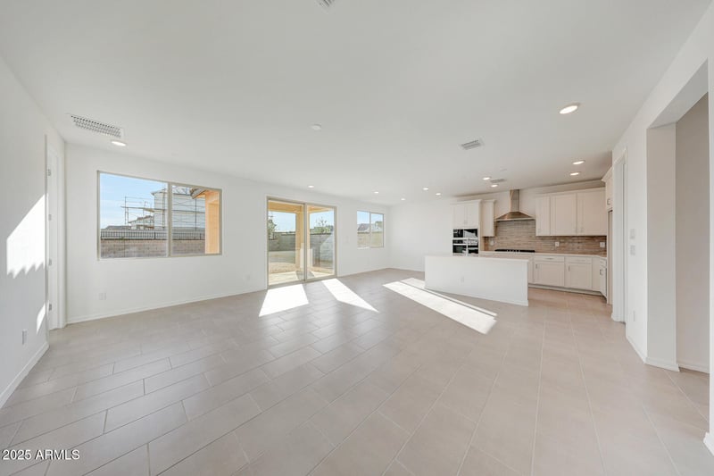 3864 241st Ln, Buckeye, AZ 85326